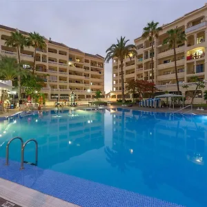 https://castle-harbour.in-canary-islands.com